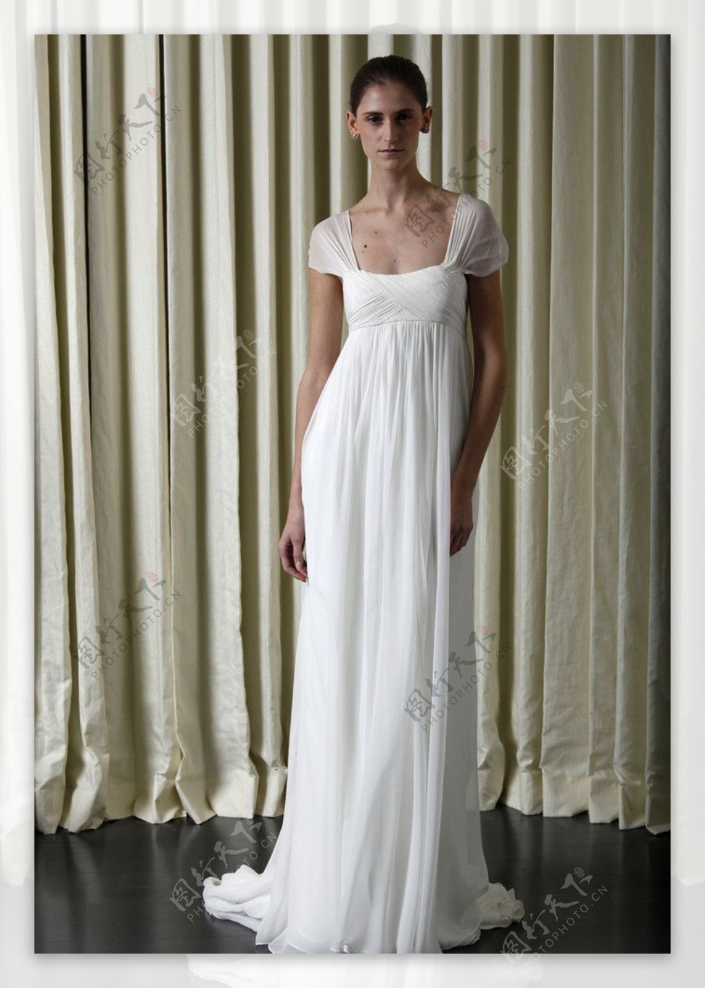世界名牌品牌莫尼克183鲁里耶MoniqueLhuillier礼服顶级服装设计师图片