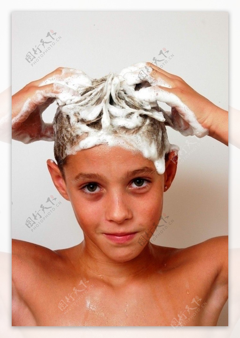 头发养护基础篇：史上最全洗头教程，告诉你如何正确的洗头_头皮
