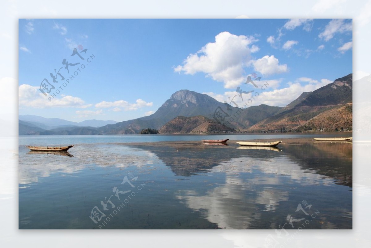 泸沽湖的山水