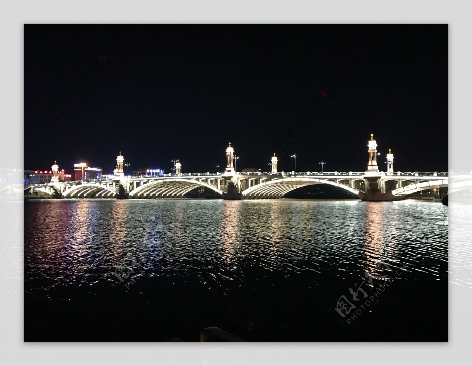 兴盛桥夜景
