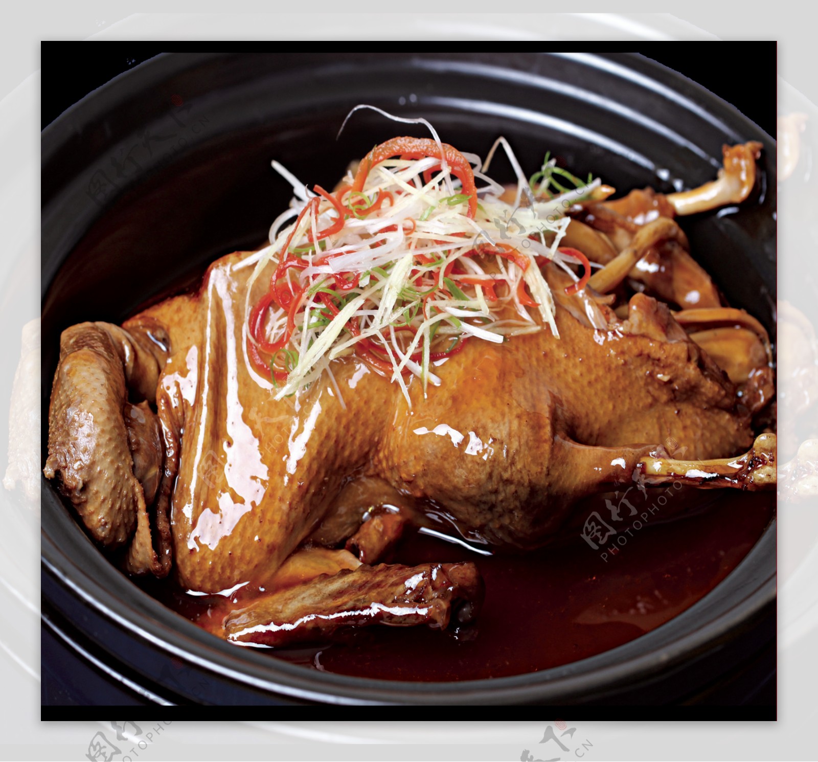 板栗焖鸭的做法，出锅软嫩鲜香，板栗比鸭肉还好吃，越吃越香 - 哔哩哔哩
