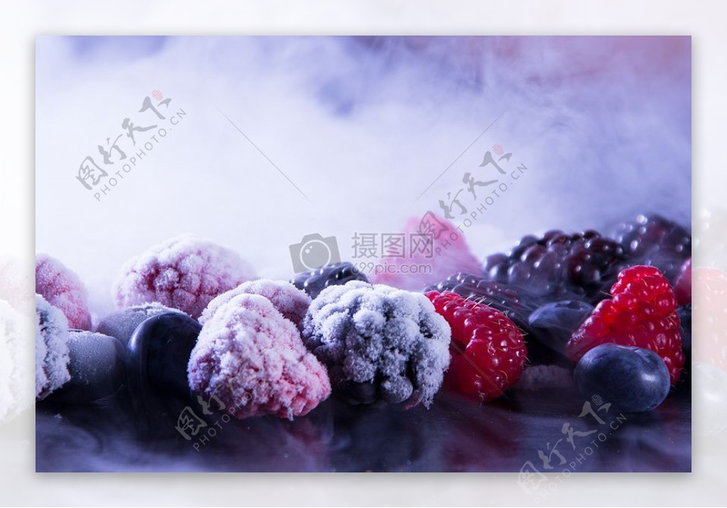 食品冷冻水果蓝莓覆盆子甜点甜蒸汽浆果黑莓