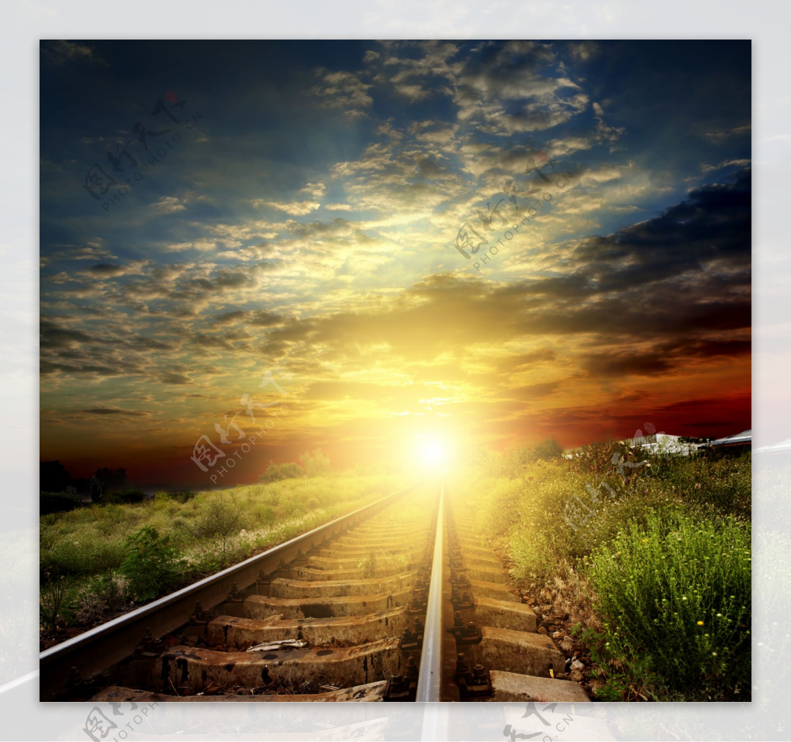 铁路与天空摄影图片