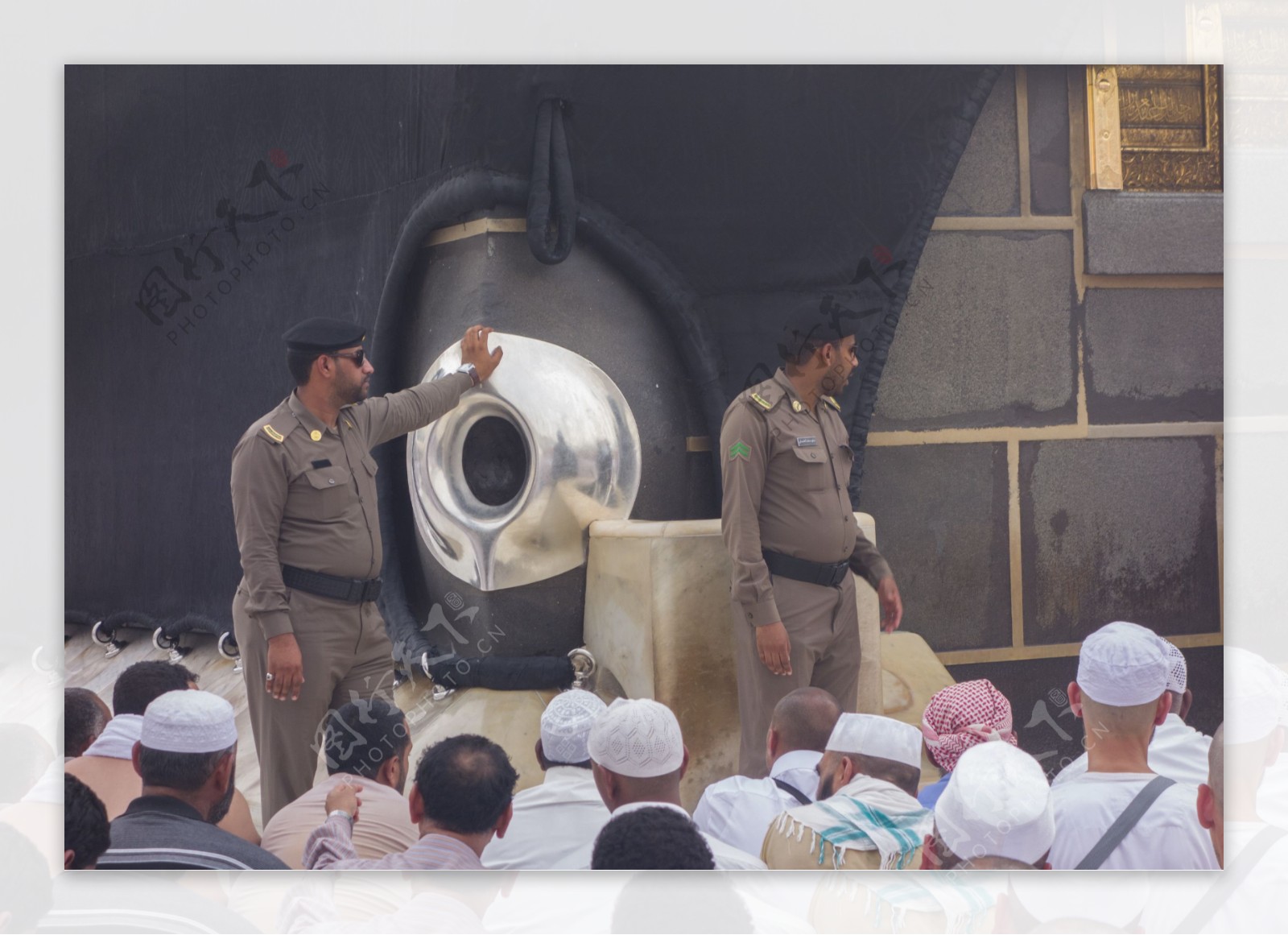 阿拉伯警察与教徒图片