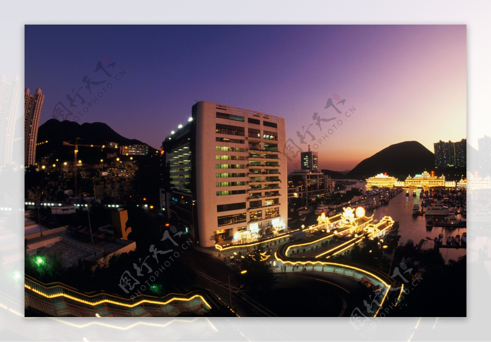 傍晚时的香港风光图片
