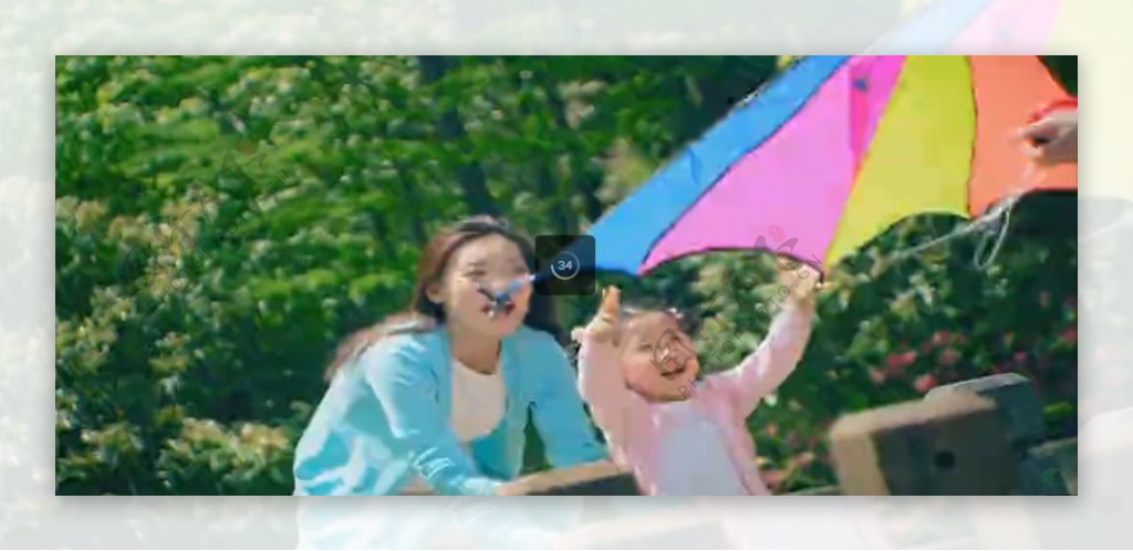 温馨家庭户外放风筝实拍高清视频素材