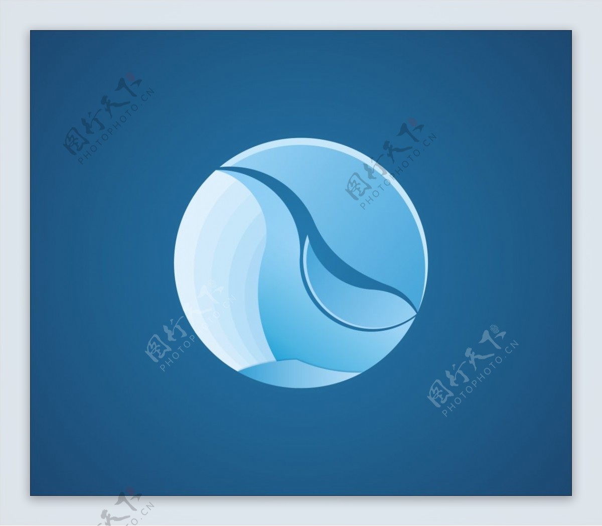 鲸鱼为原形关爱海洋爱护水源为主题的logo