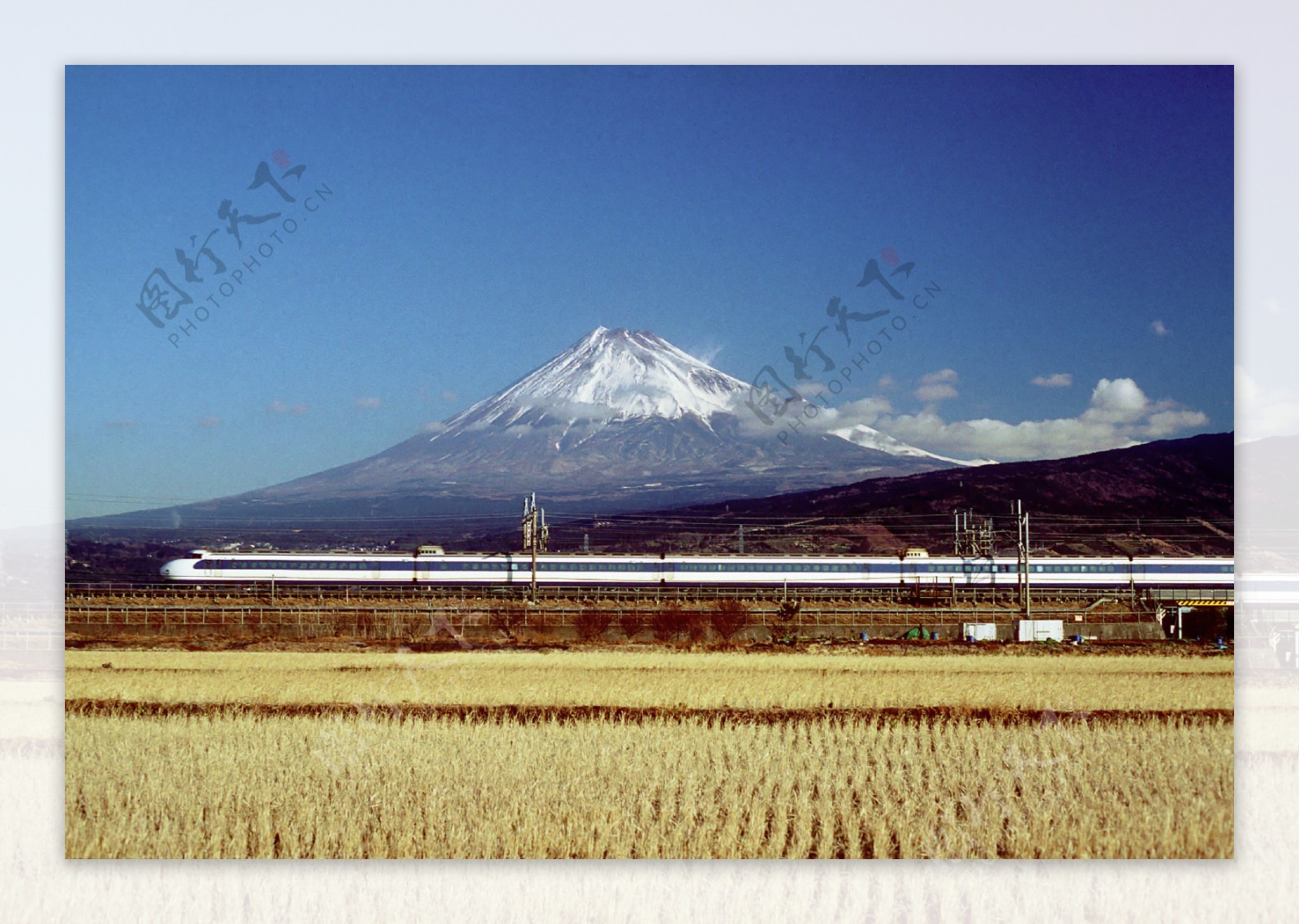 唯美日本富士山风景图片