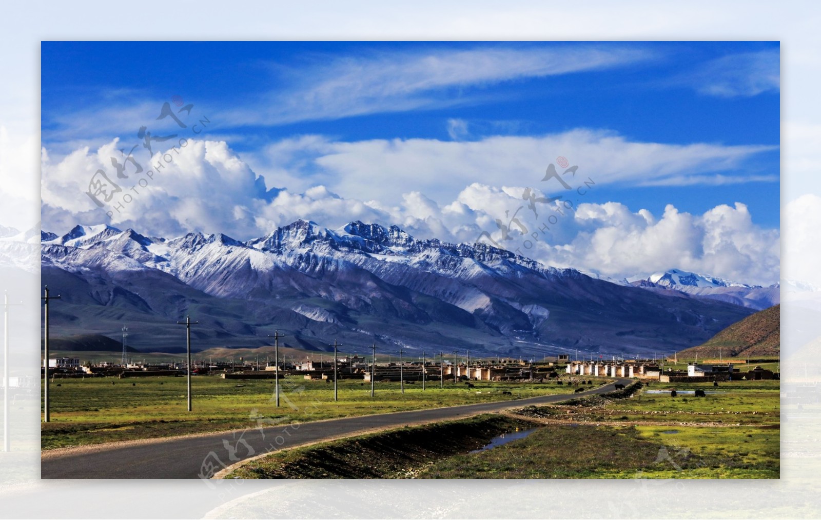 西藏念青唐古拉山脉风景