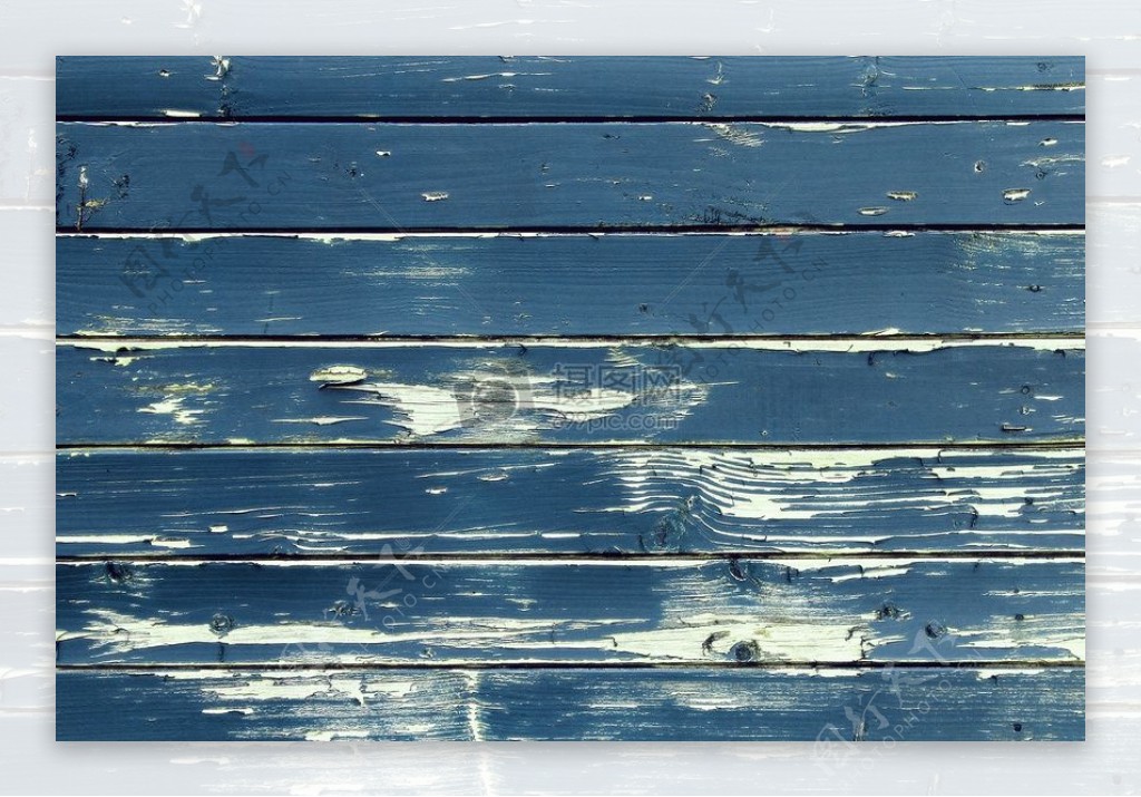 蓝色的木板表面