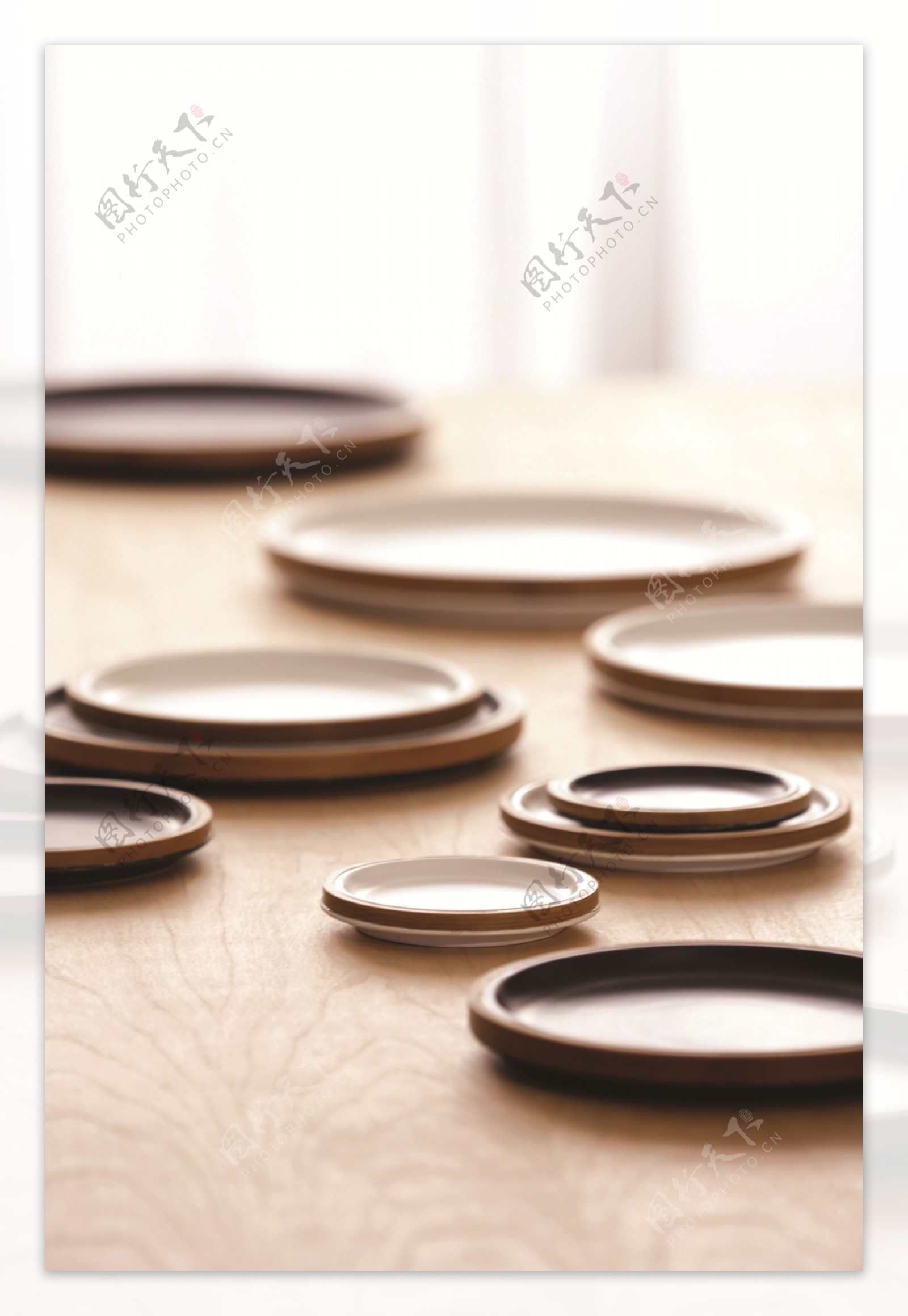 陶瓷盘图片