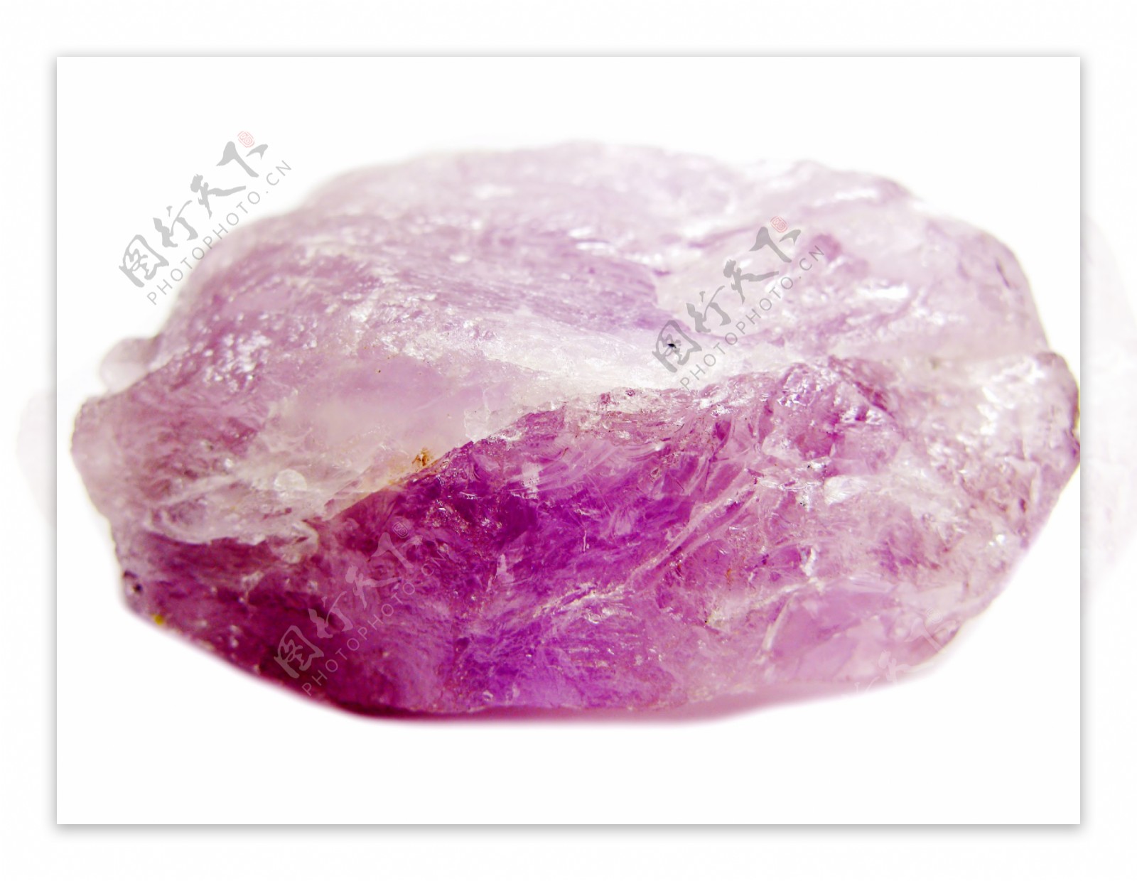 紫色宝石图片