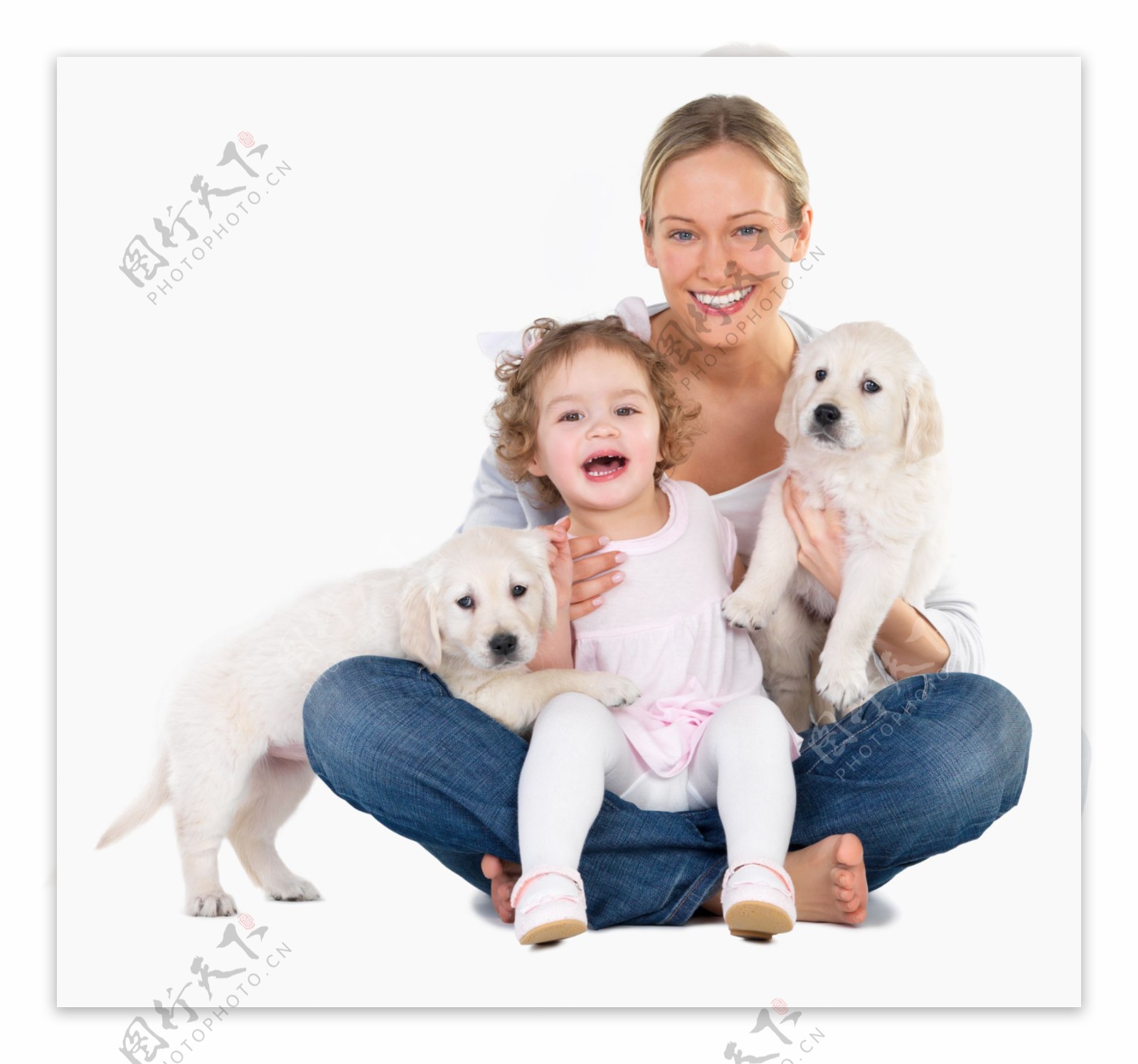家人与宠物狗摄影图片图片