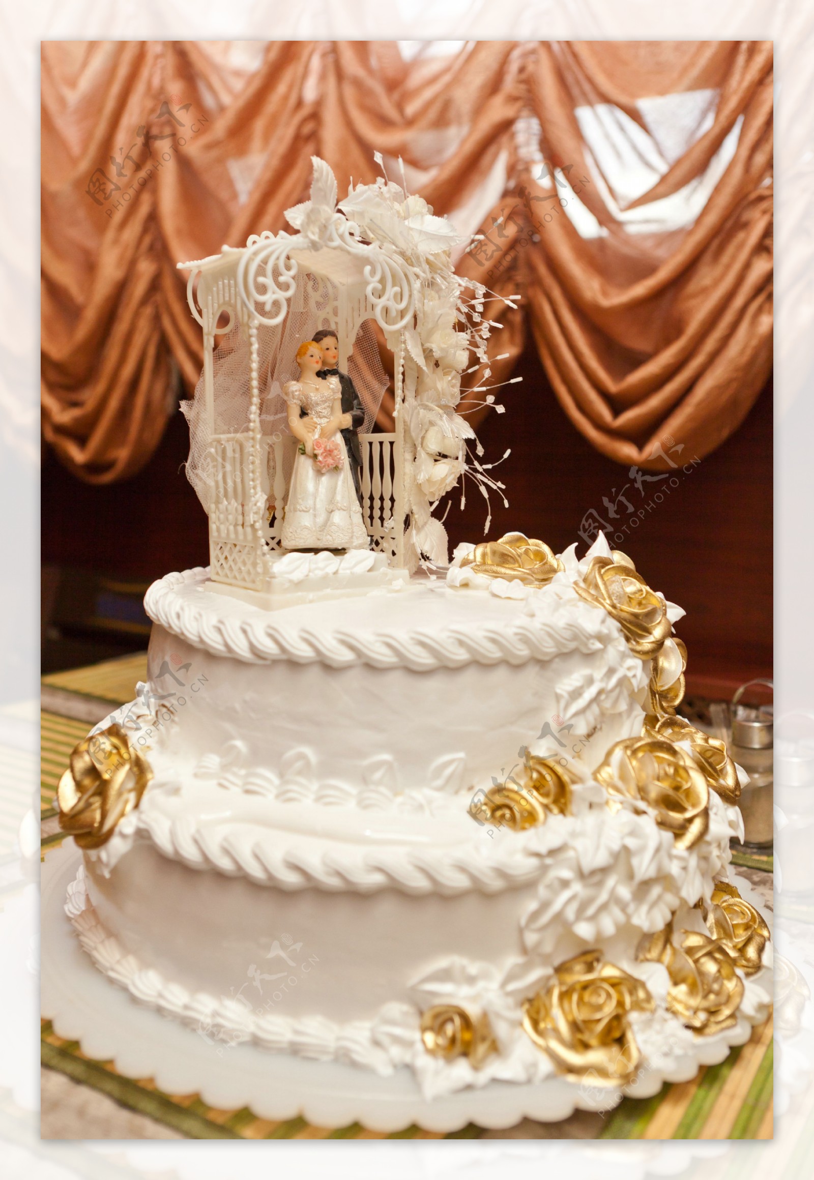 精美的结婚蛋糕图片