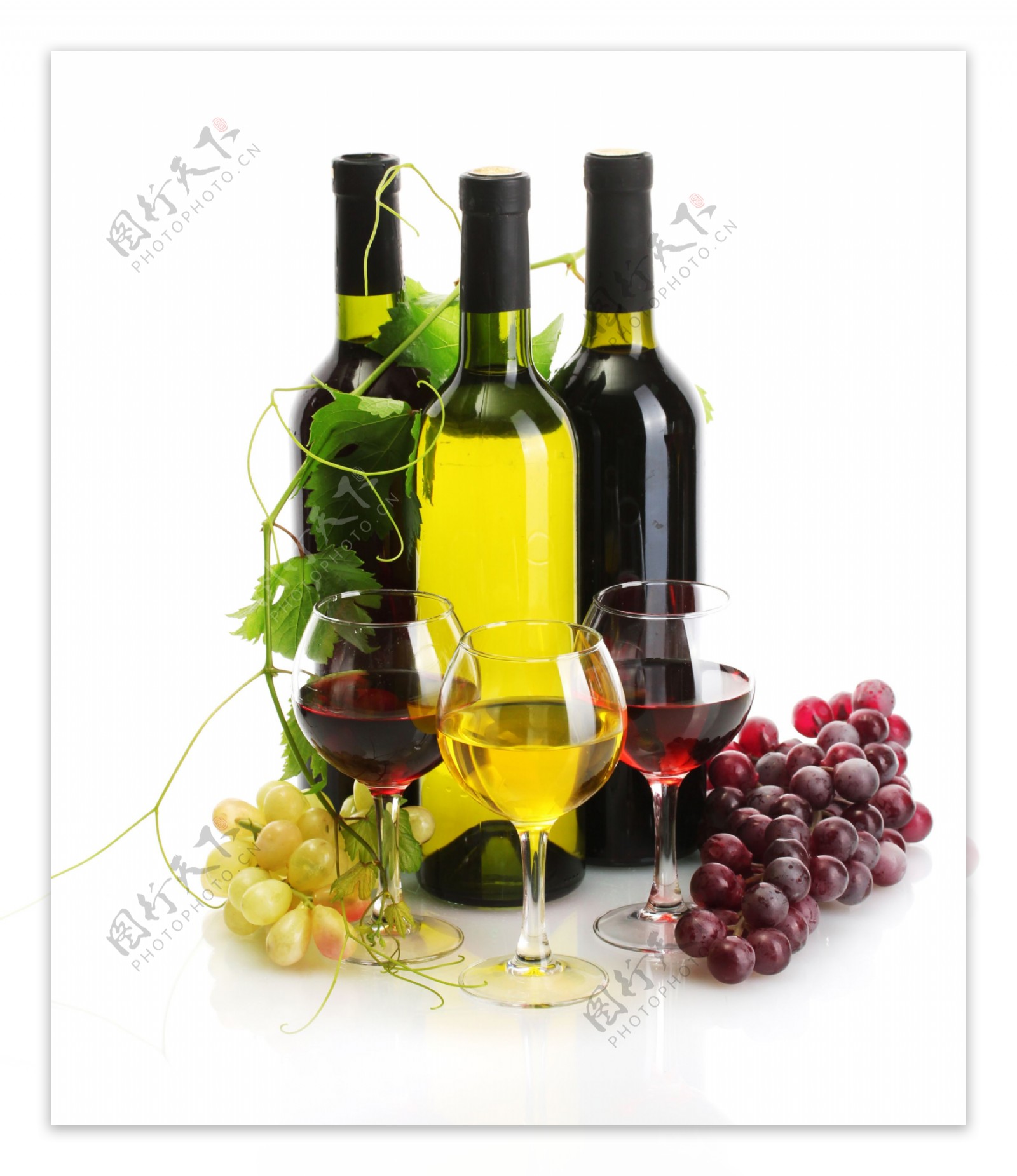 红酒和葡萄摄影图片