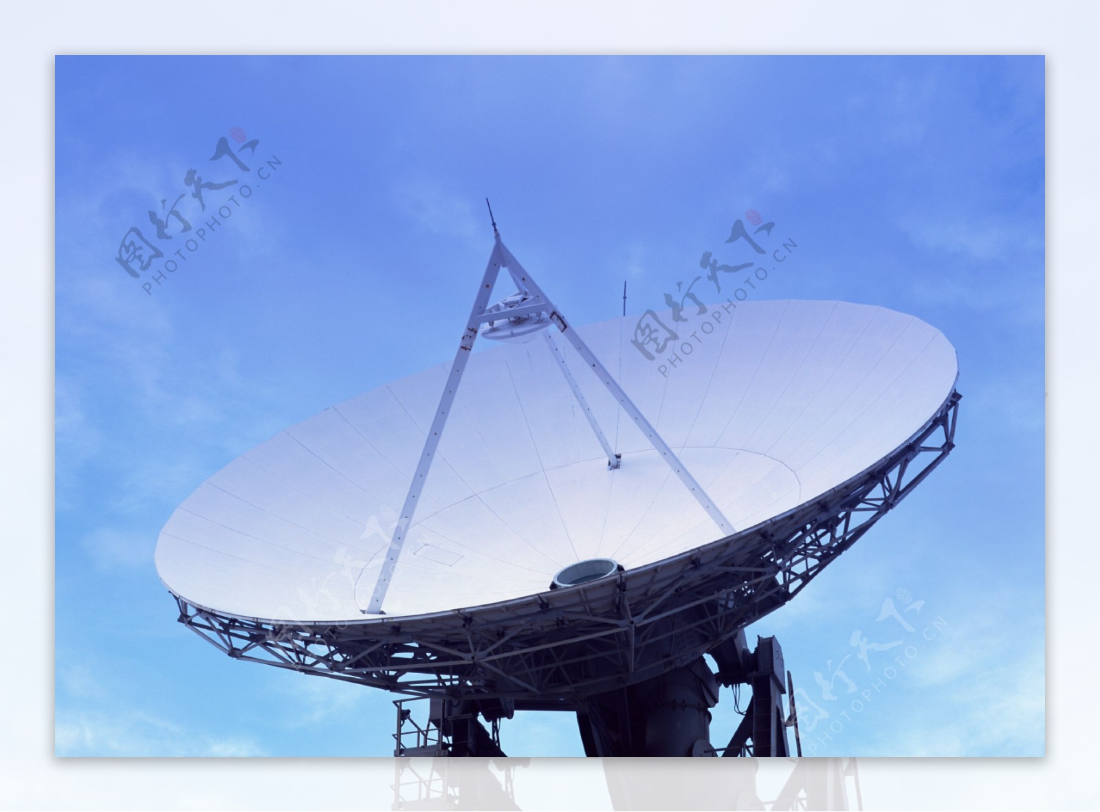 卫星信号接收器