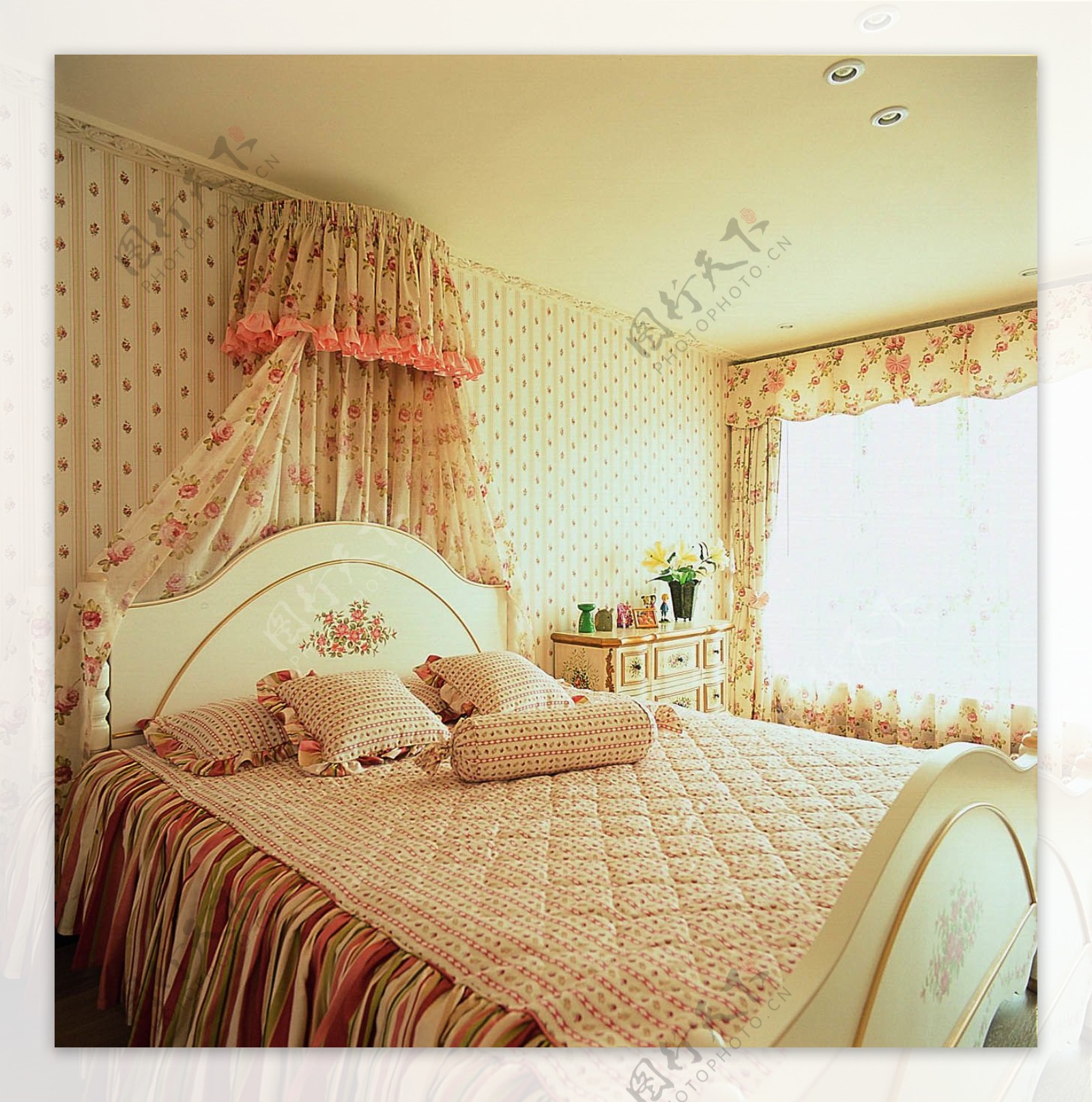 公主房卧室室内设计效果图高清图片下载-正版图片500591860-摄图网