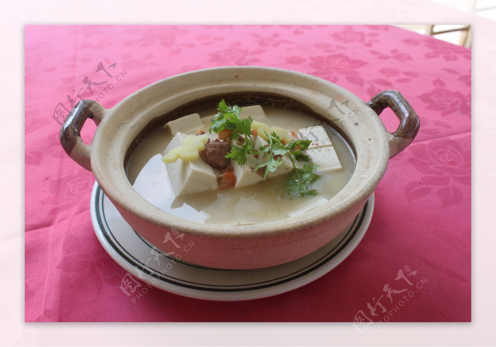 鸡汁鹅肝酱豆腐图片