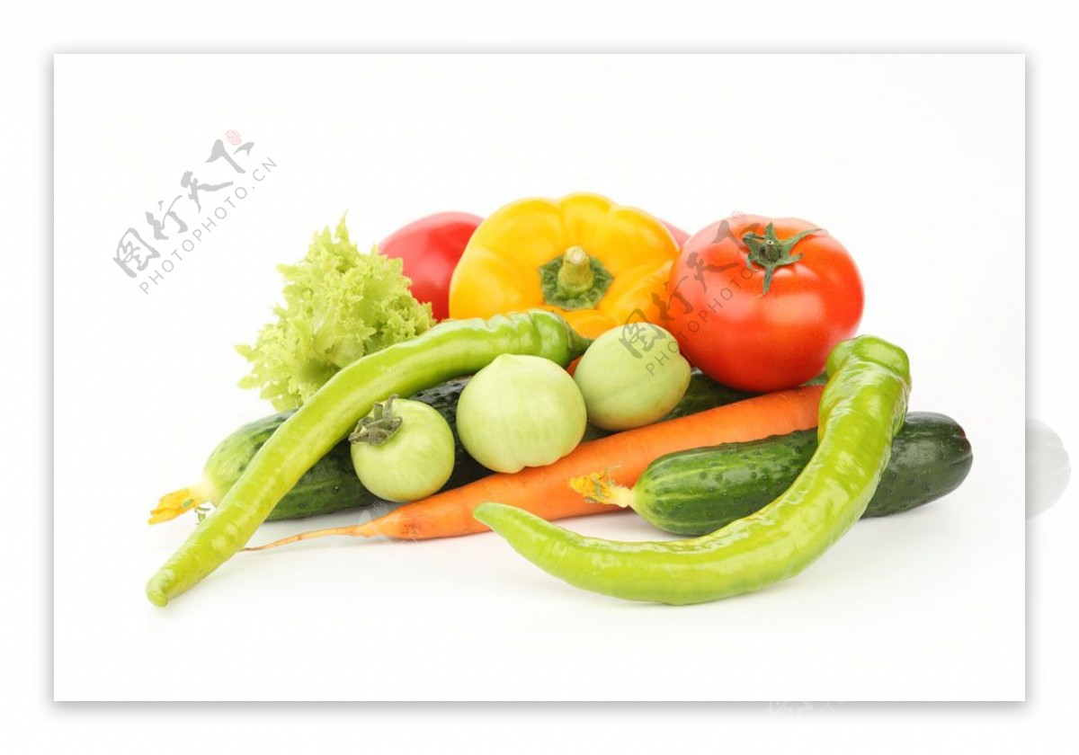 青椒和西红柿等蔬菜图片
