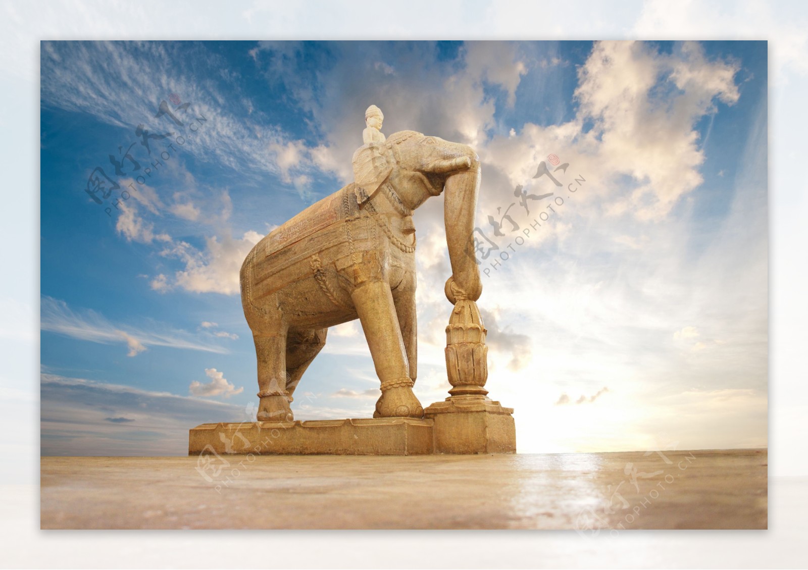 印度寺庙大象雕塑图片