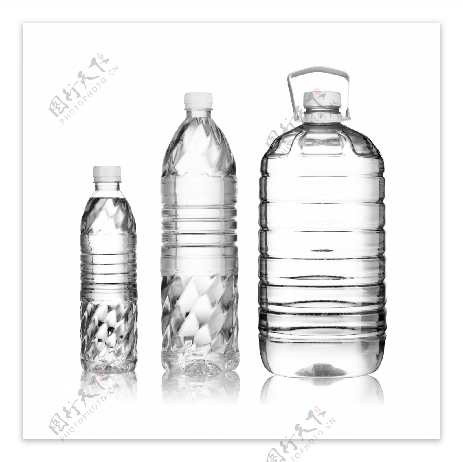 白色塑料矿泉水瓶