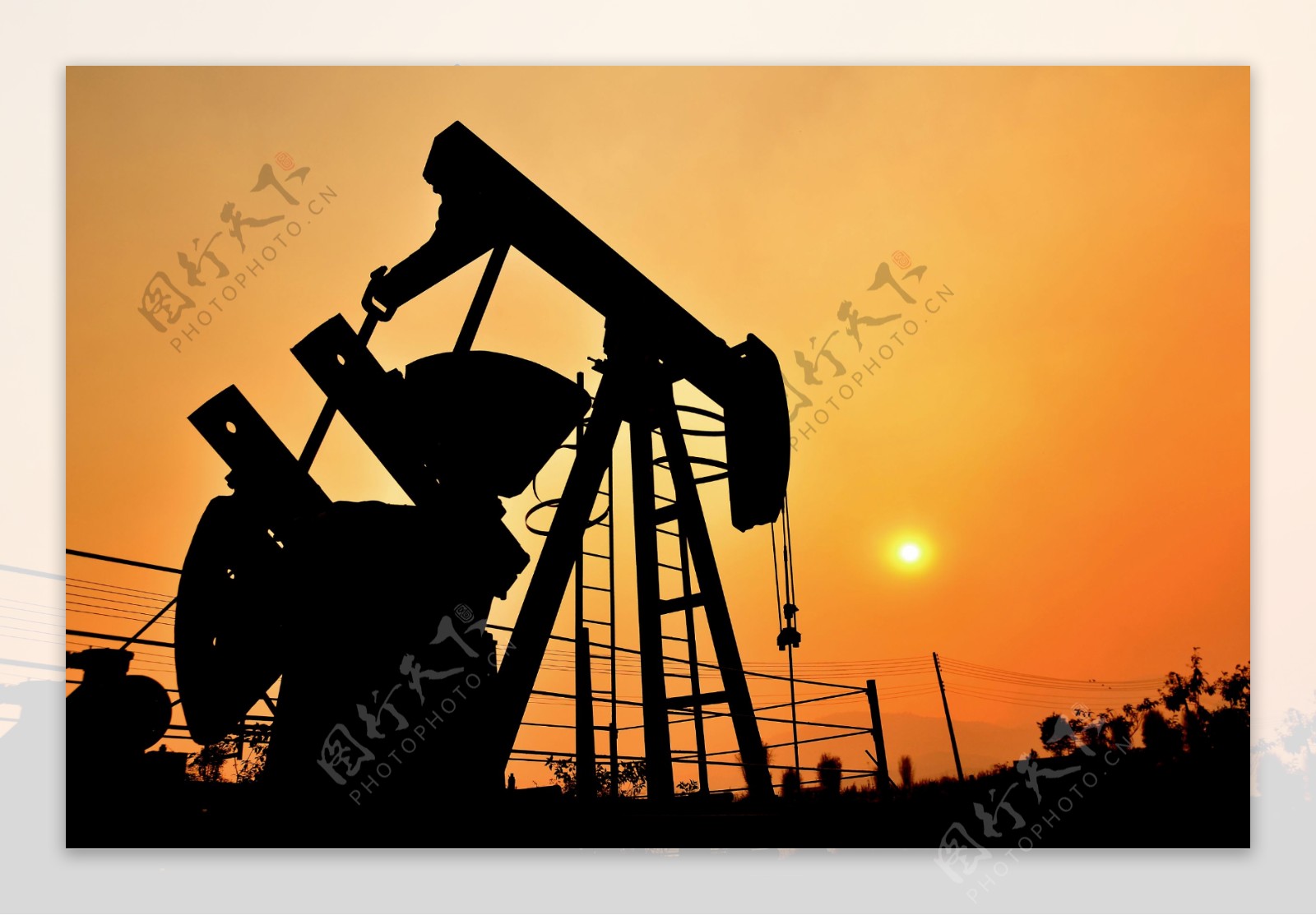 钻井油田石油油井图片