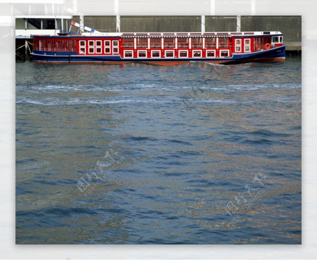 海面轮船摄影