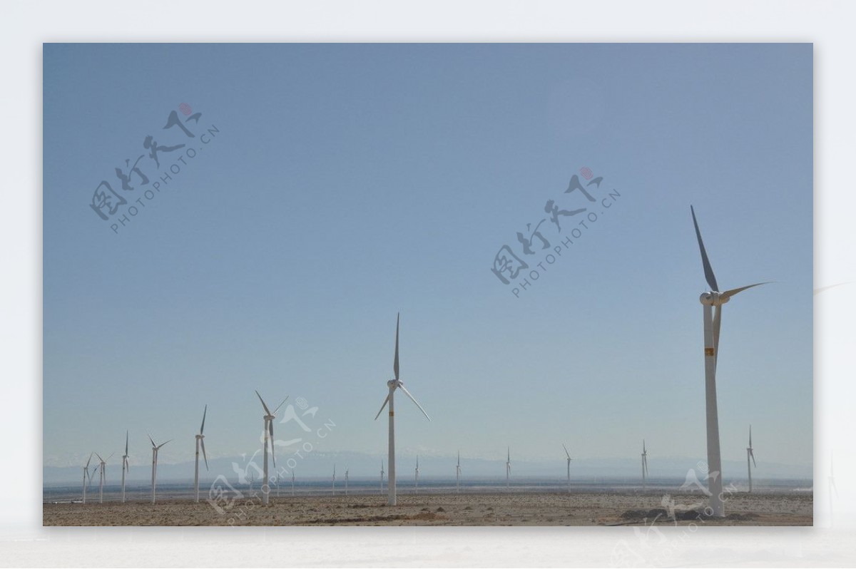 风力发电场风机全景