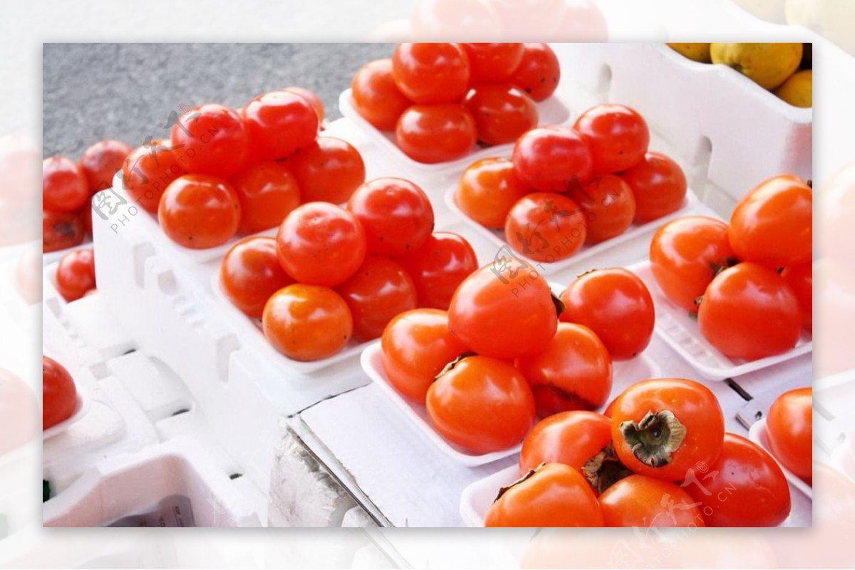 新鲜红色西红柿