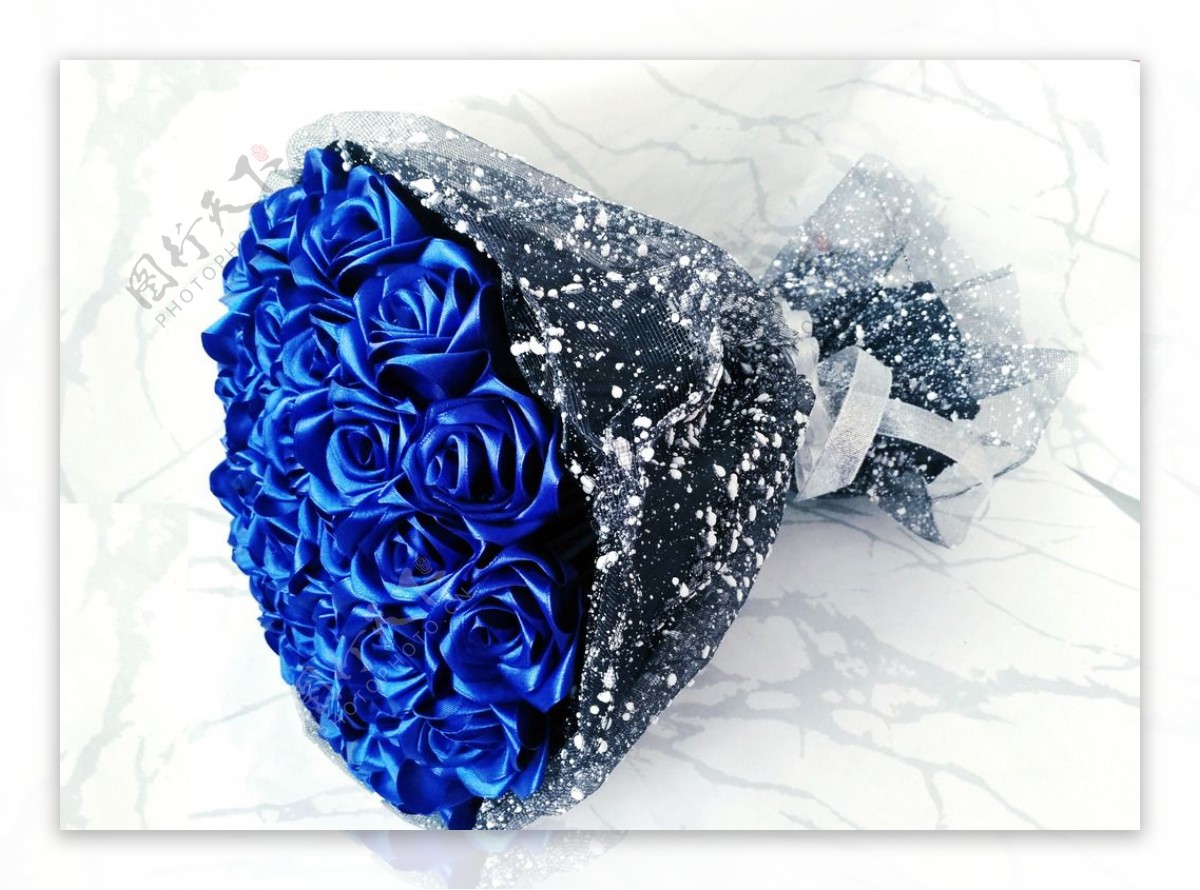 蓝色妖姬-保定鲜花速递-蓝玫瑰花束-保定情人节鲜花-三八节鲜花_保定花枝俏