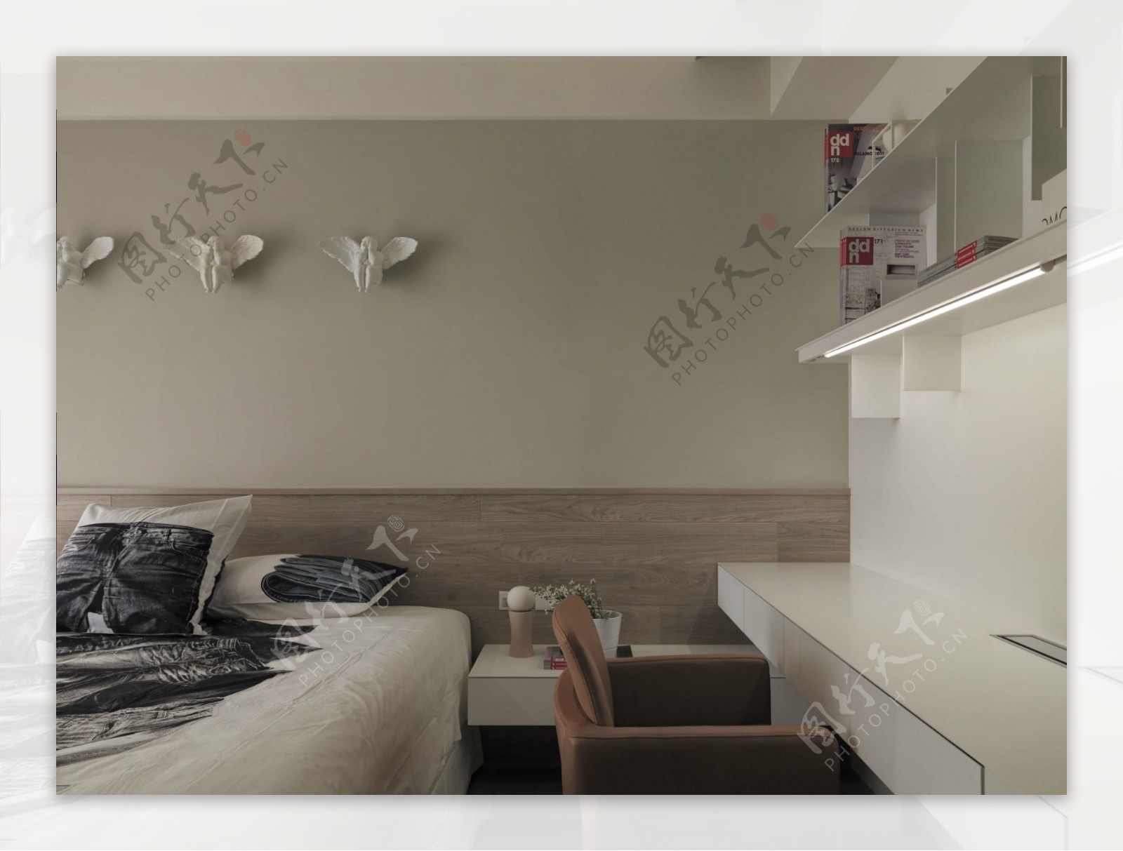 日式清新卧室淡褐色背景墙室内装修效果图