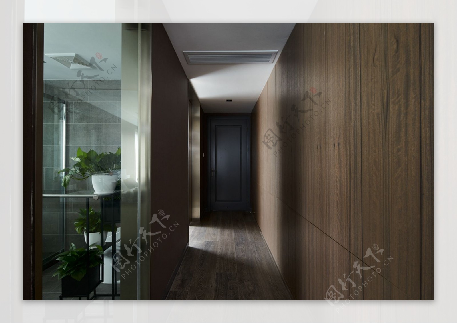 现代简约客厅褐色背景墙室内装修效果图