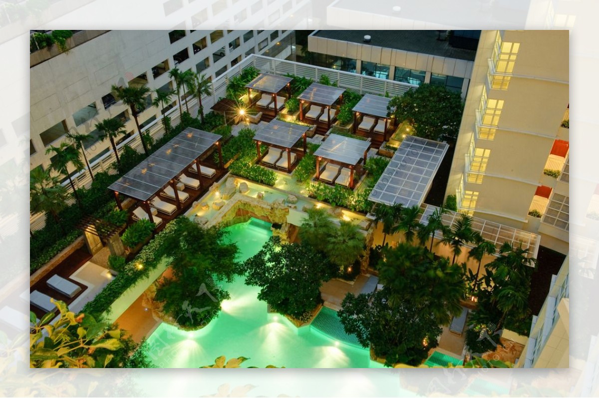 曼谷班莱斯芭松酒店式公寓