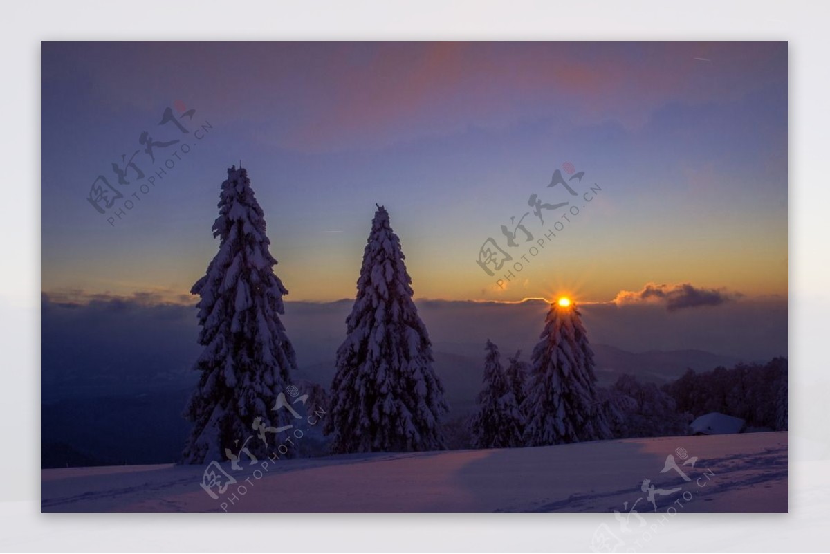 冬季日出唯美风景