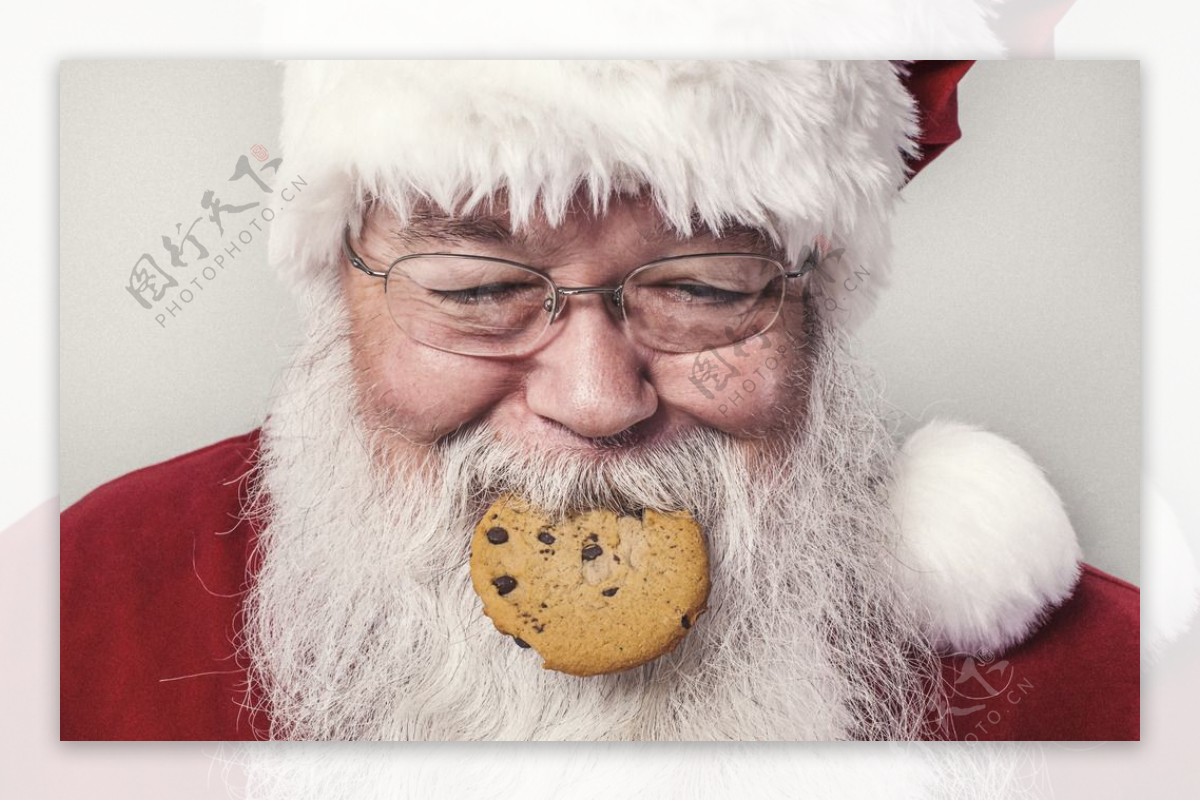 啃饼干的圣诞老人