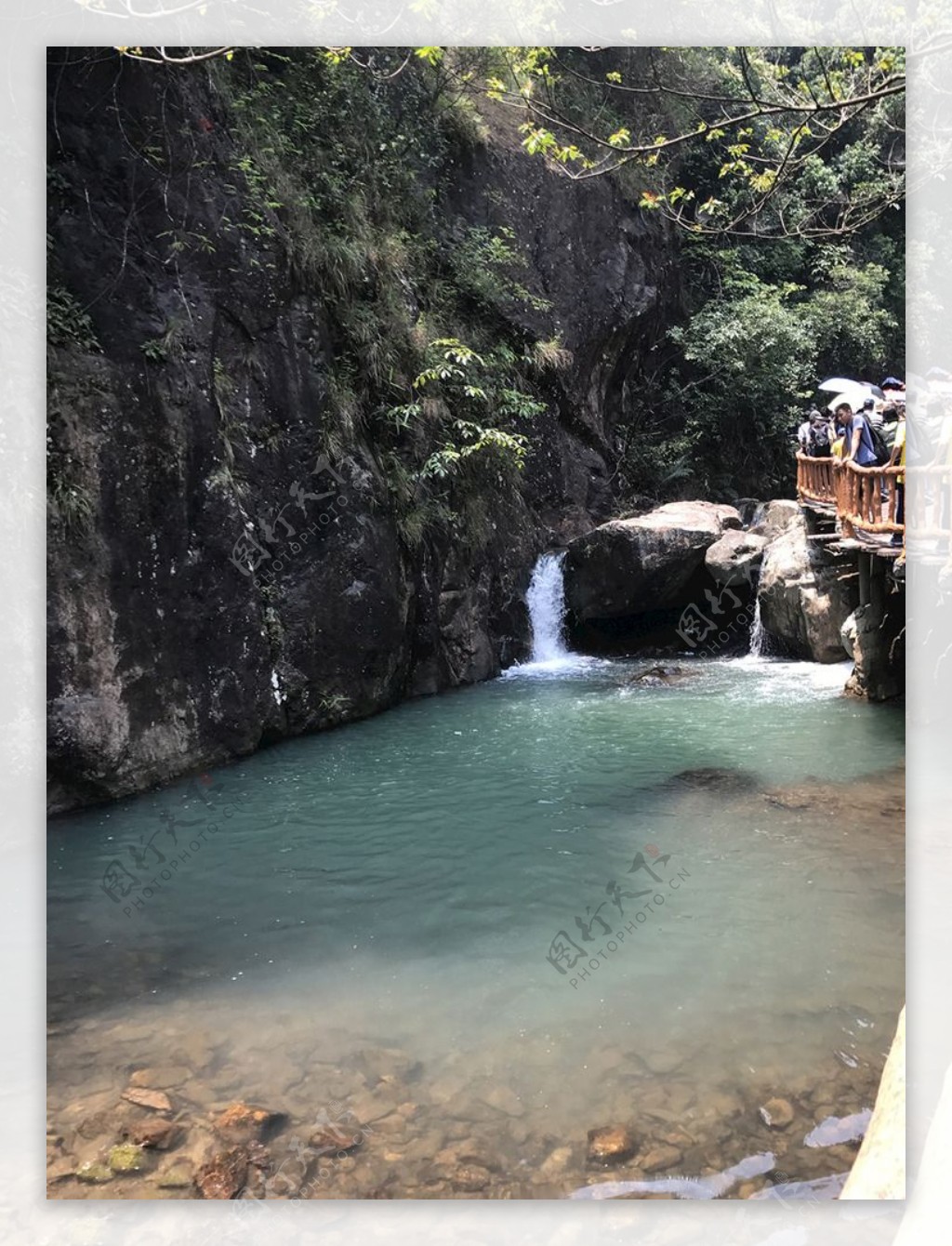 水水潭瀑布小溪山溪山