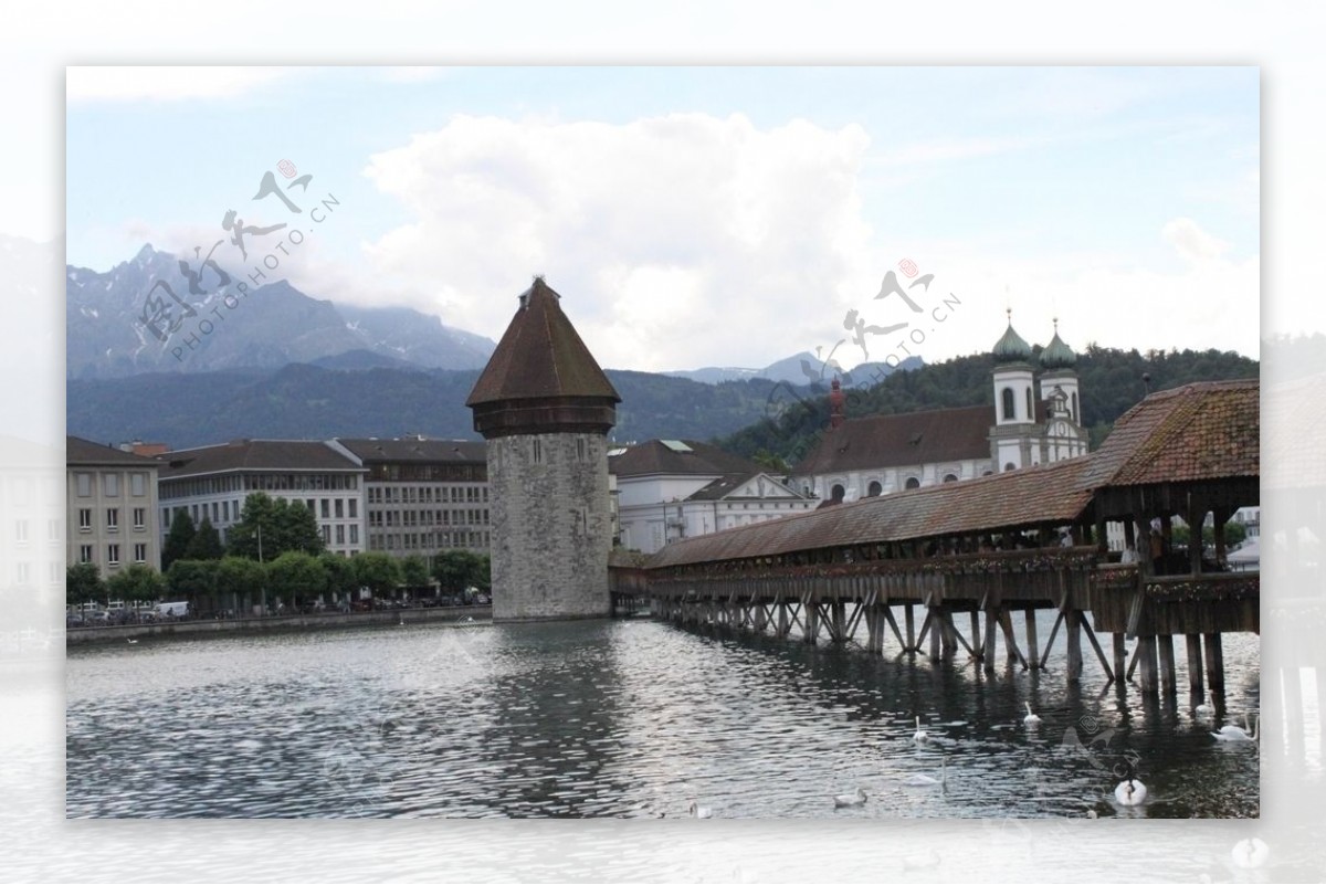 瑞士琉森教堂桥