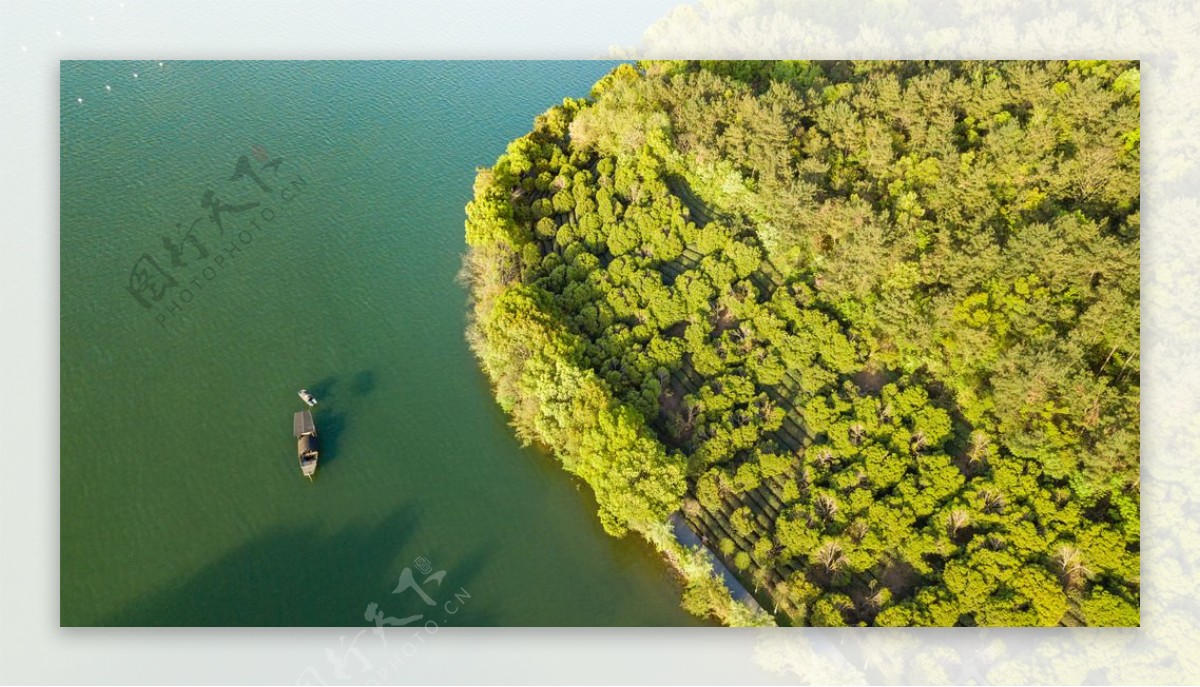 天目湖湖面