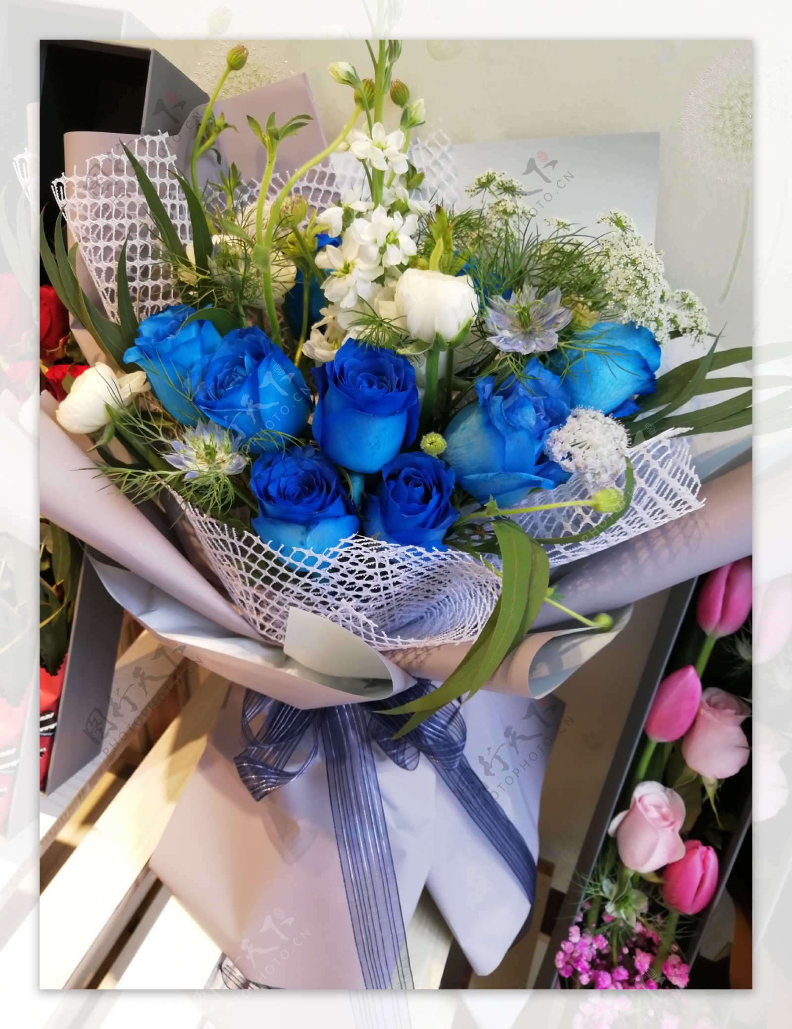 【蓝色妖姬】云南彩悦鲜花 基地直供批发 蓝色玫瑰花束插花装饰-阿里巴巴