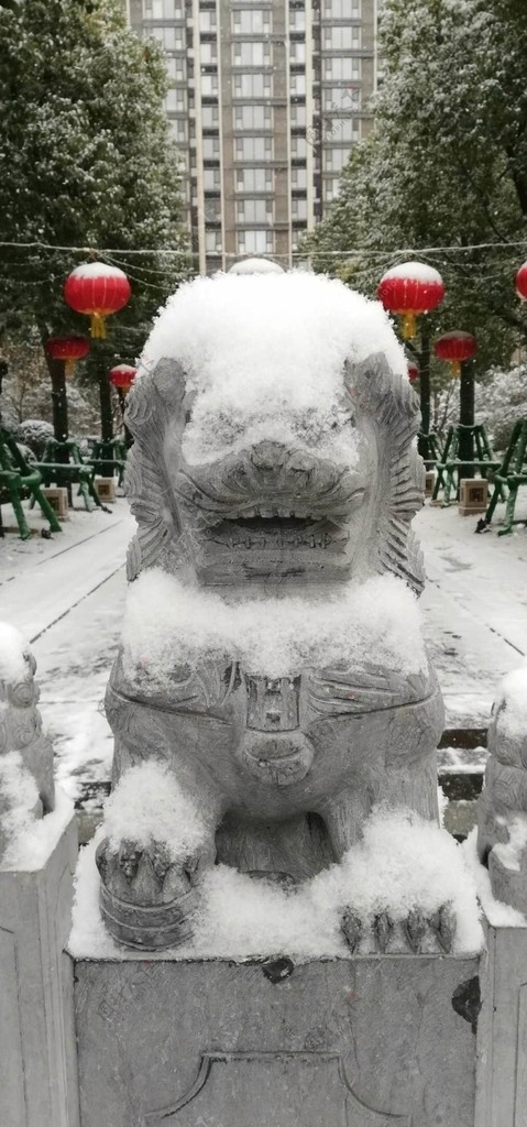 雪狮子