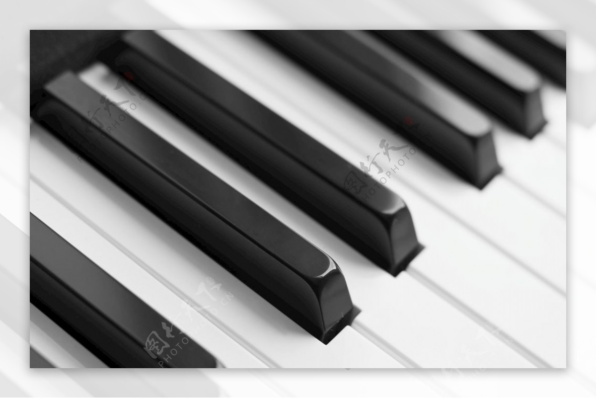 钢琴键盘黑白键俯视图拍摄图片下载 - 觅知网