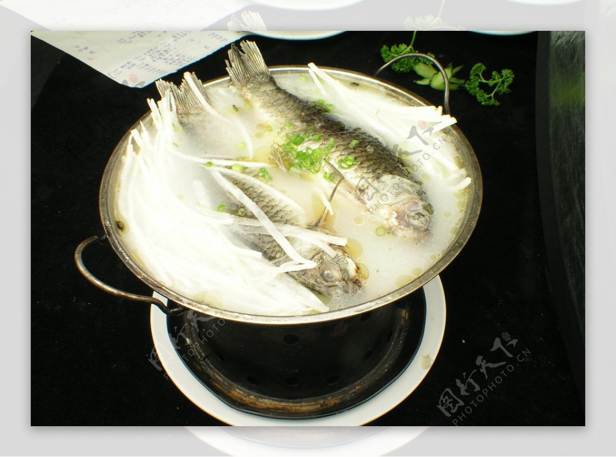 锅带丝海鸭汤