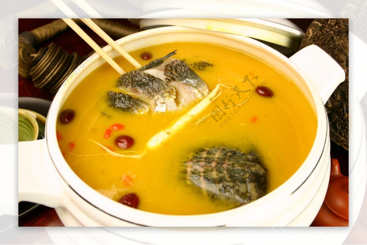 龟鳖鱼王汤