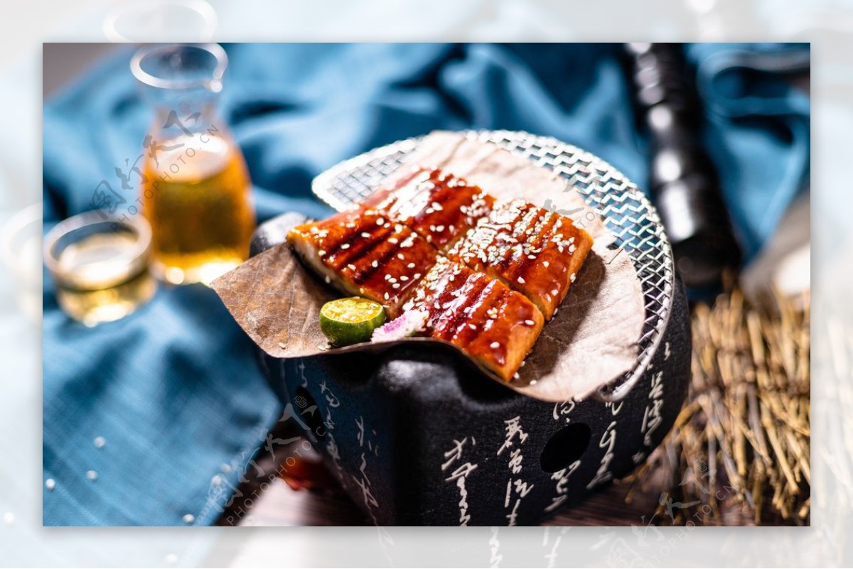 鳗鱼饭日式美食食材背景素材