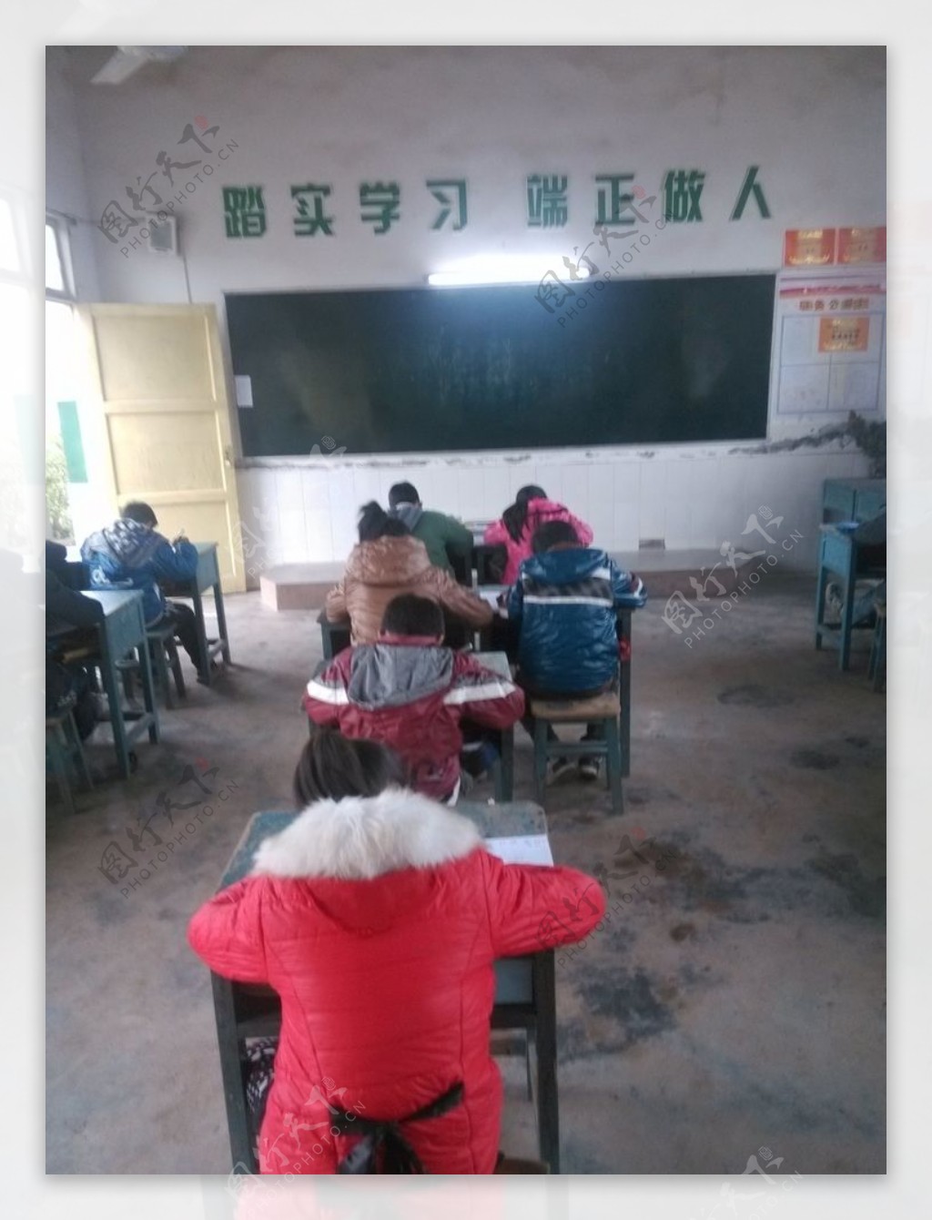 农村小学教室