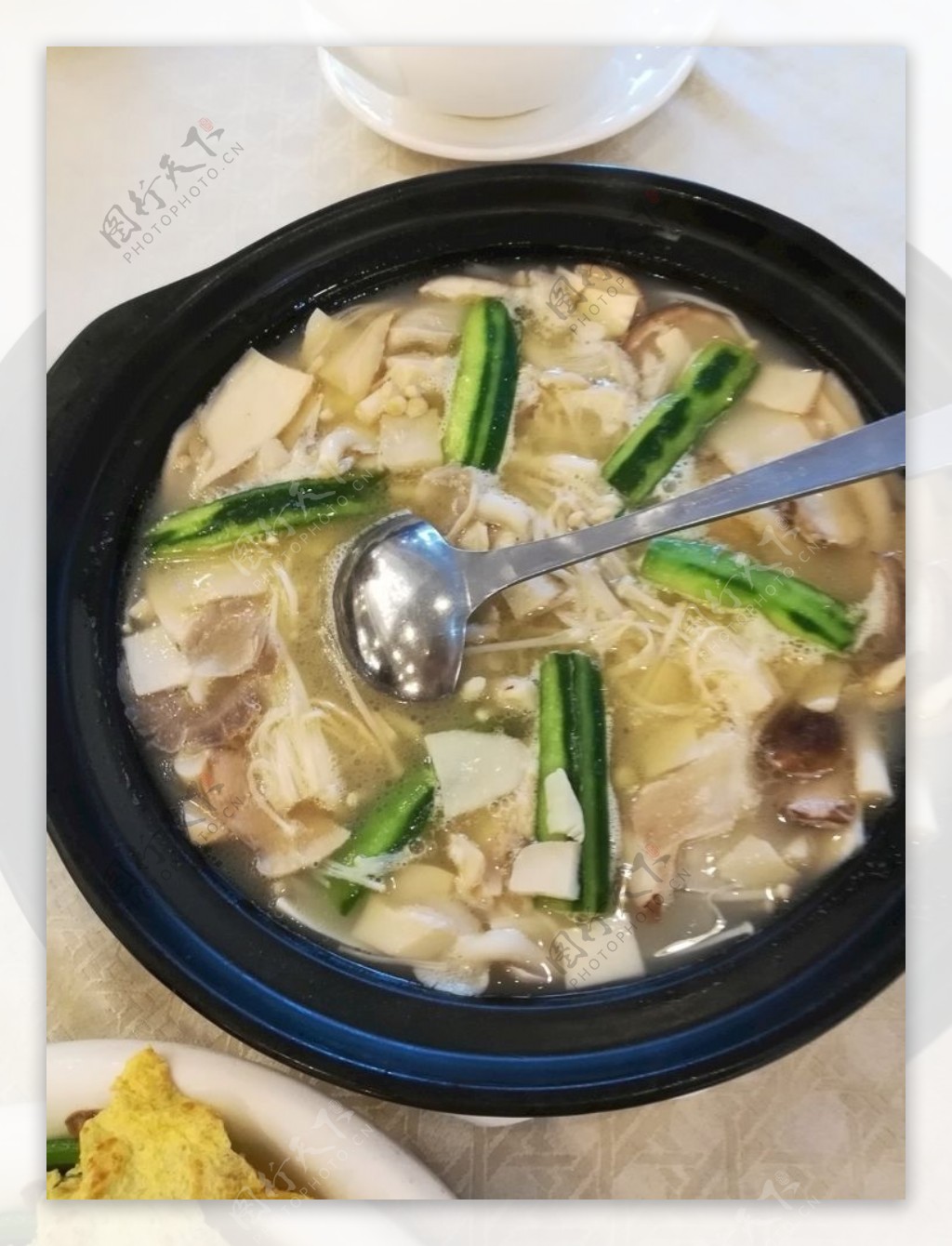 丝瓜豆腐蘑菇汤