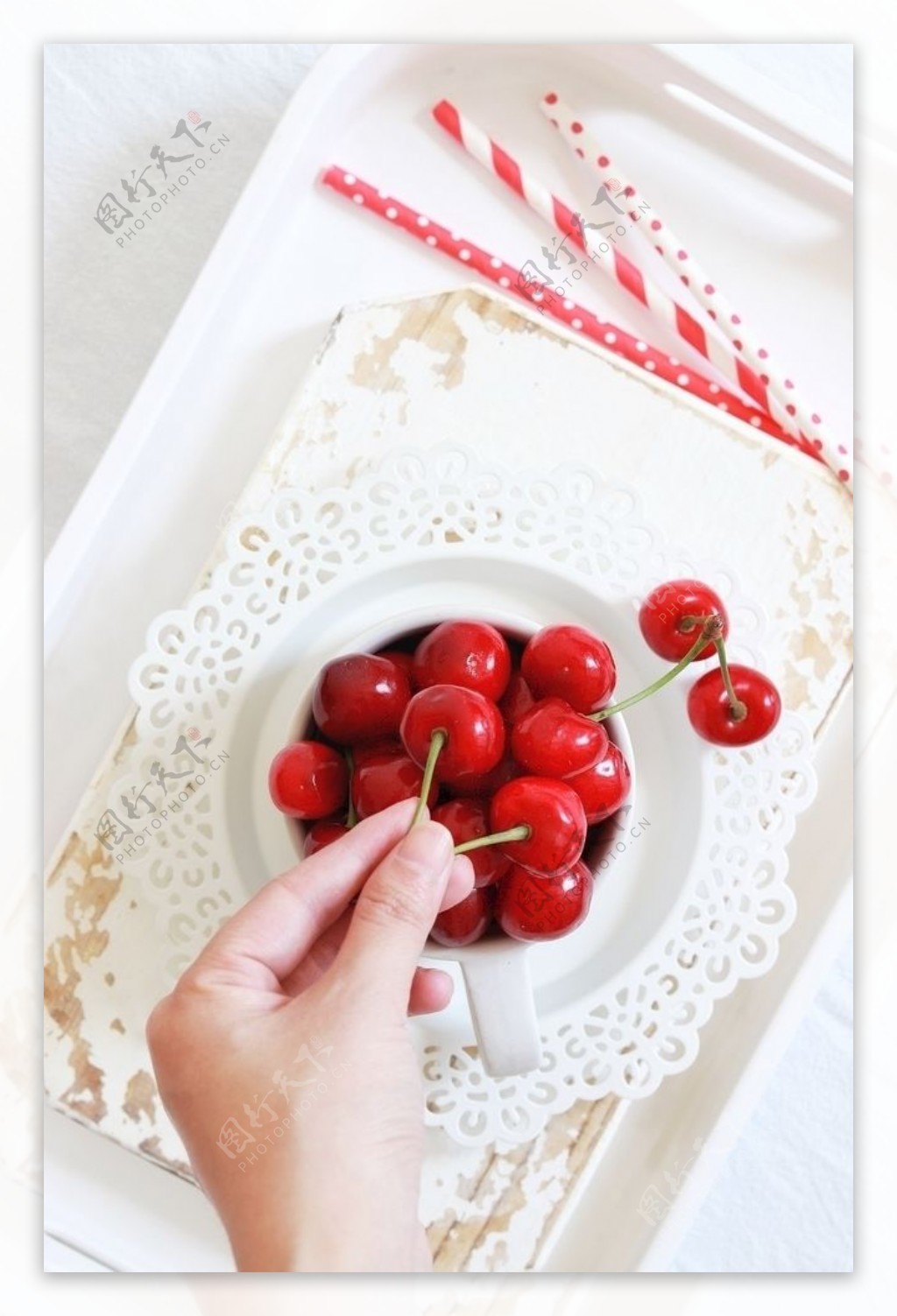 樱桃水果零食背景海报素材图片