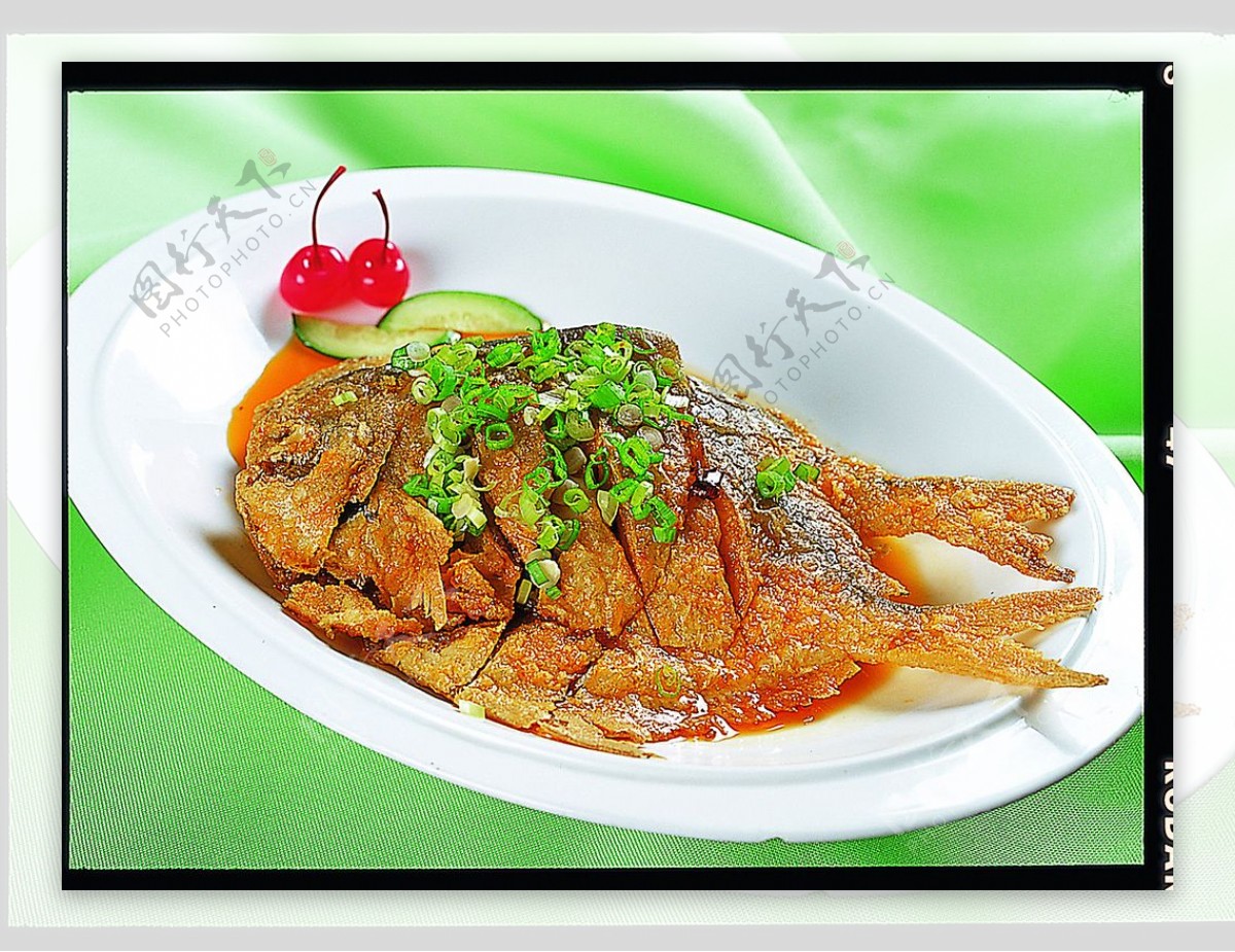 豫菜香辣鲳鱼图片