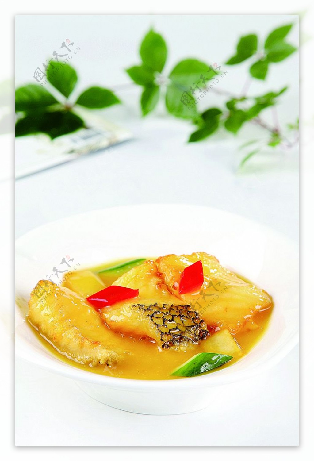 南北热菜浓香土豆银鳕鱼图片