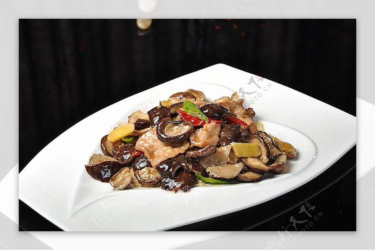 南北热菜香菇炒肉片图片